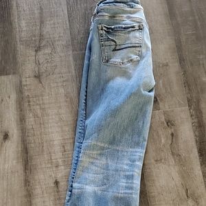 American Eagle boyfriend super stretch Jean's